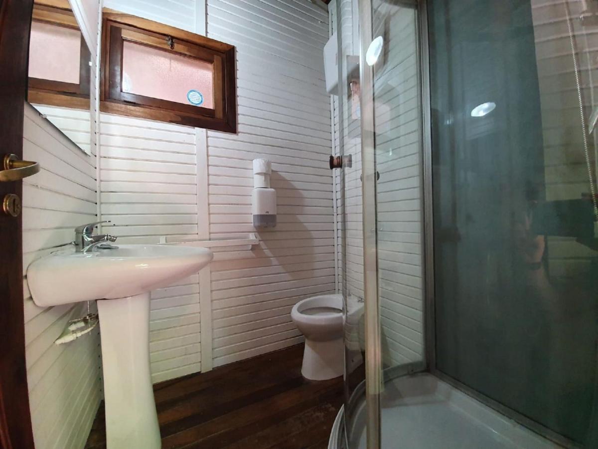 Chalet Near In A Park With Shared Swimming Pool Ferienhaus